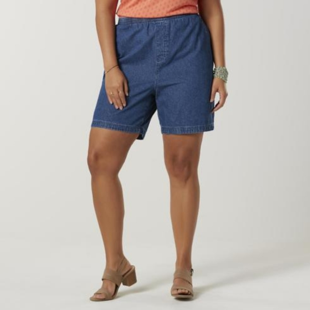 💙 *NWT* Basic Editions Denim Shorts